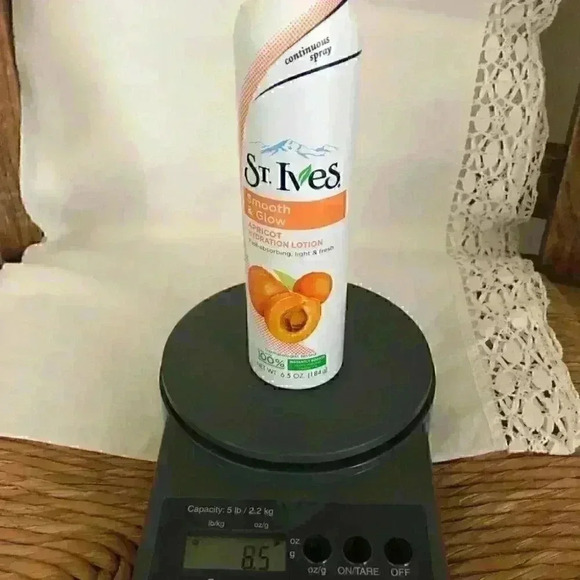 Rare St. Ives Smooth & Glow Apricot Hydration Spray Lotion 6.5 FL Oz - Picture 3 of 3